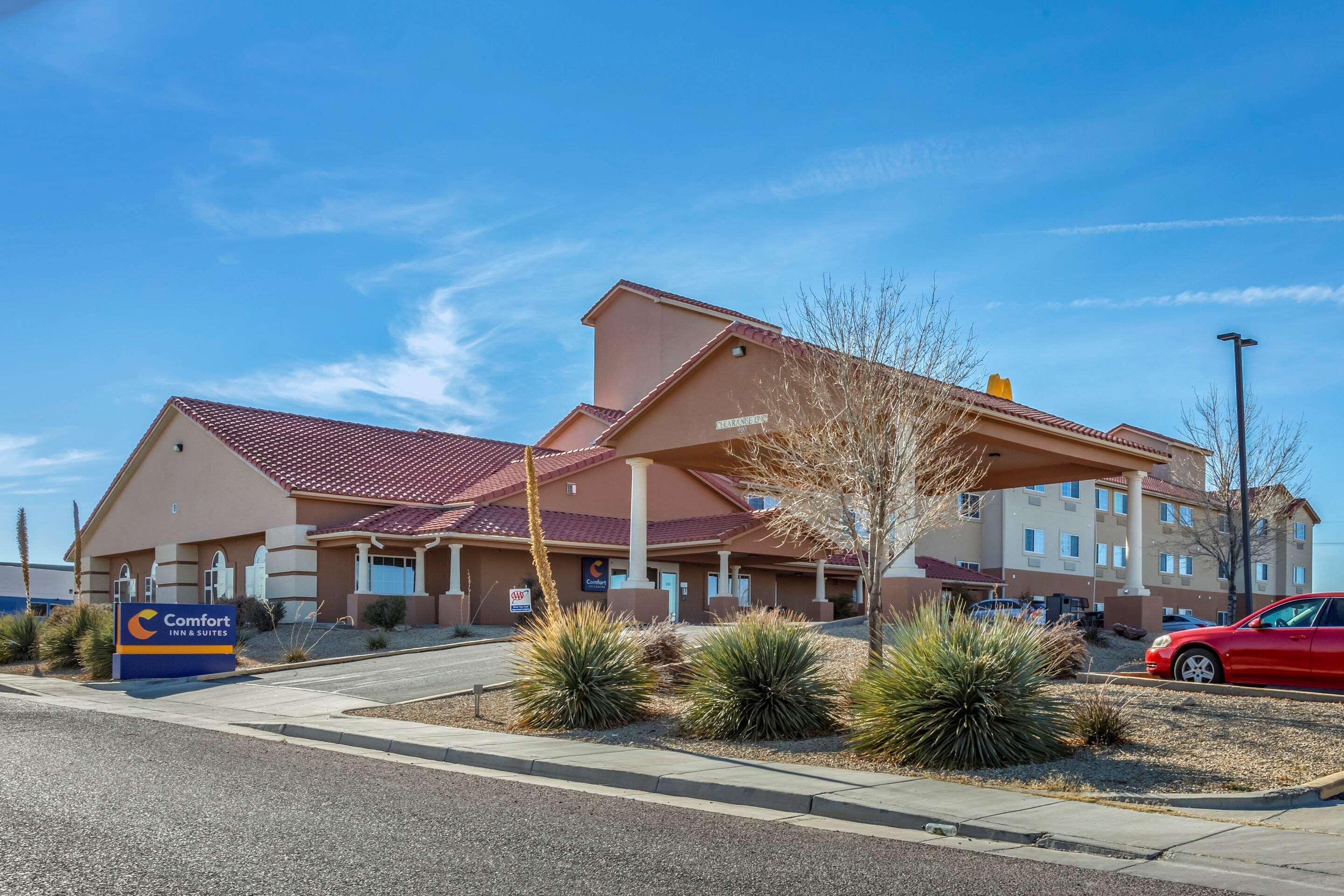 Vista Exterior Comfort Inn & Suites Lordsburg I-10