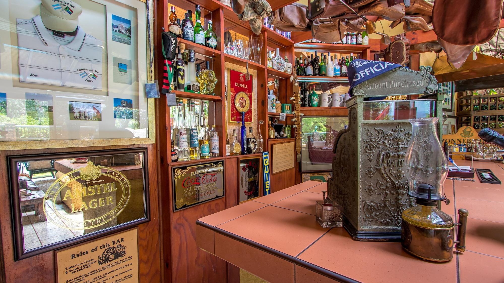 Bar/Salón Jorn's Gastehaus