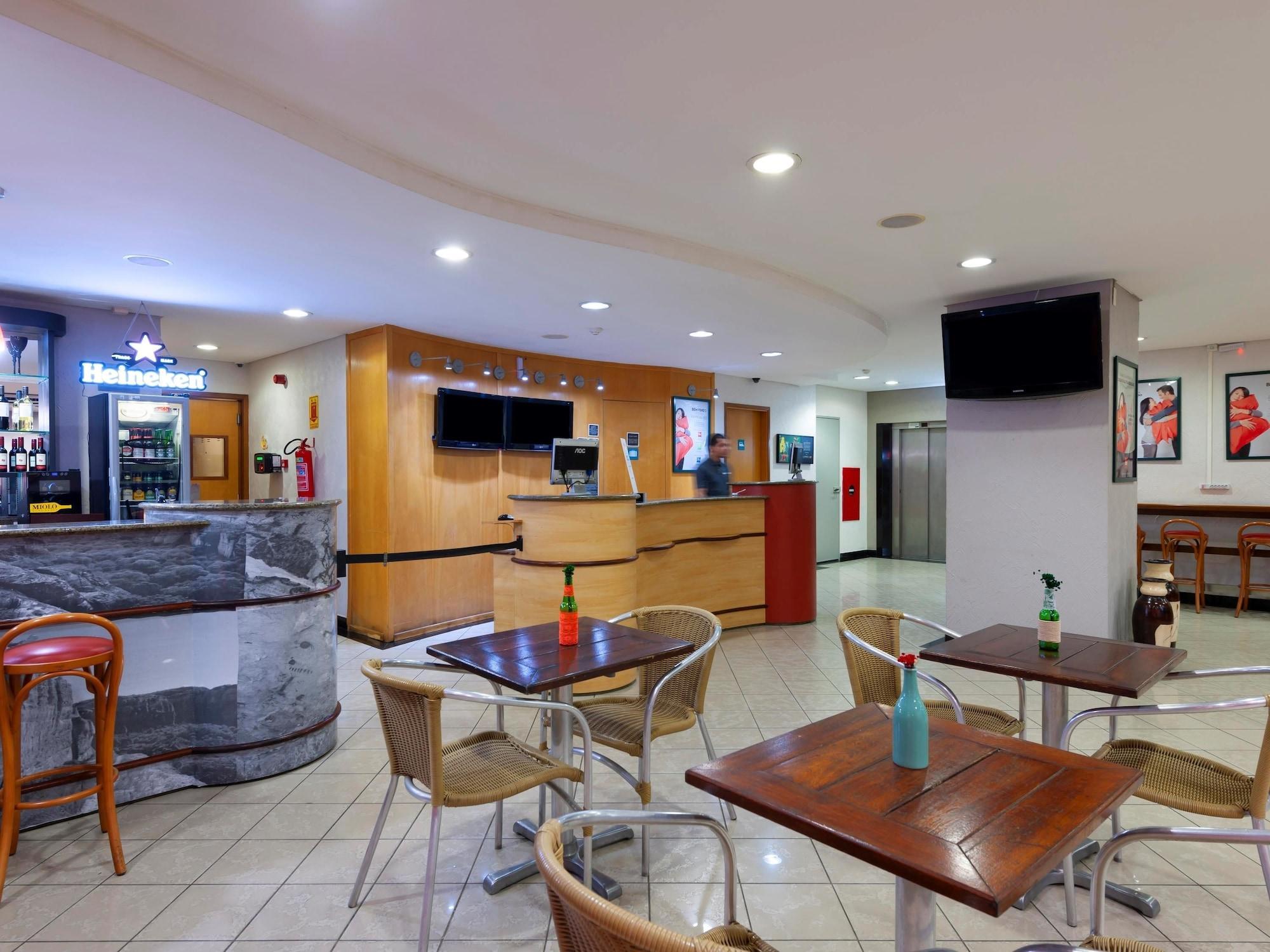 Vista Lobby Ibis Teresina