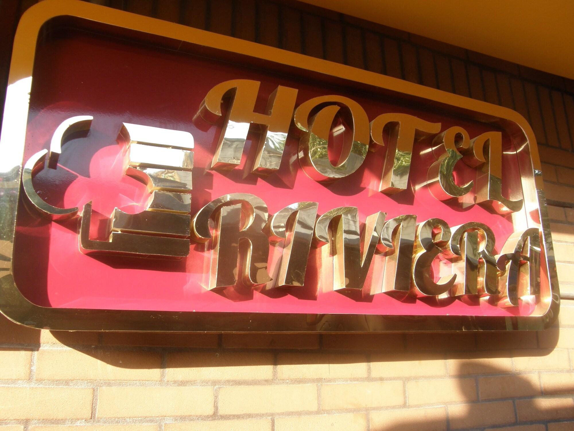 Vista Exterior Hotel Riviera