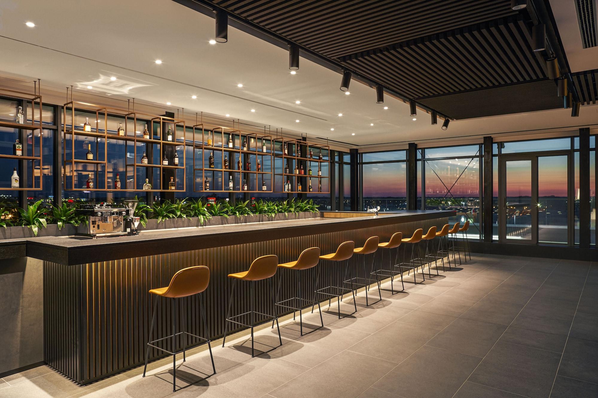 Bar/Salón Q Hotel Plus Wrocław Bielany