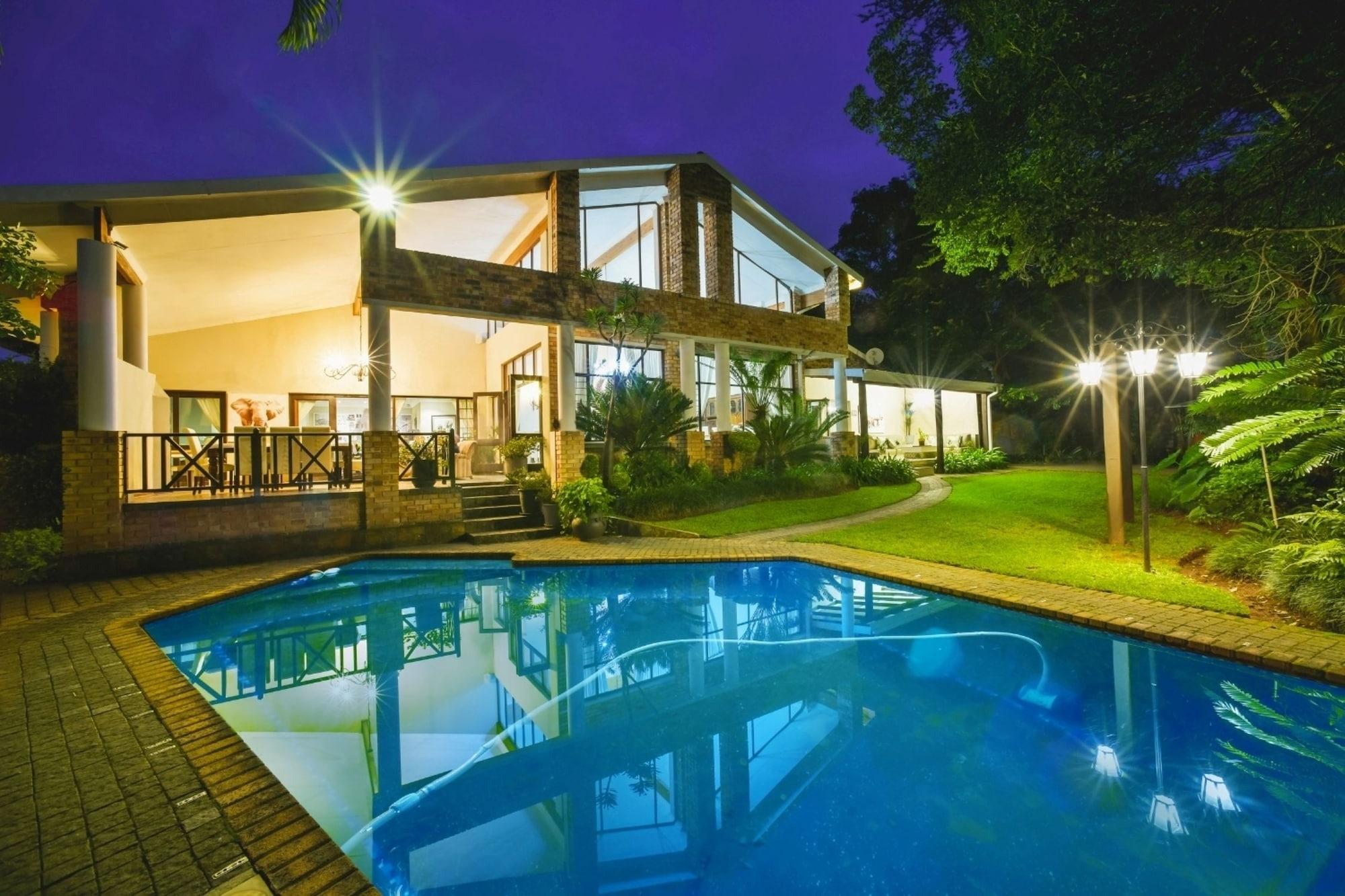 Vista Piscina Stille Woning