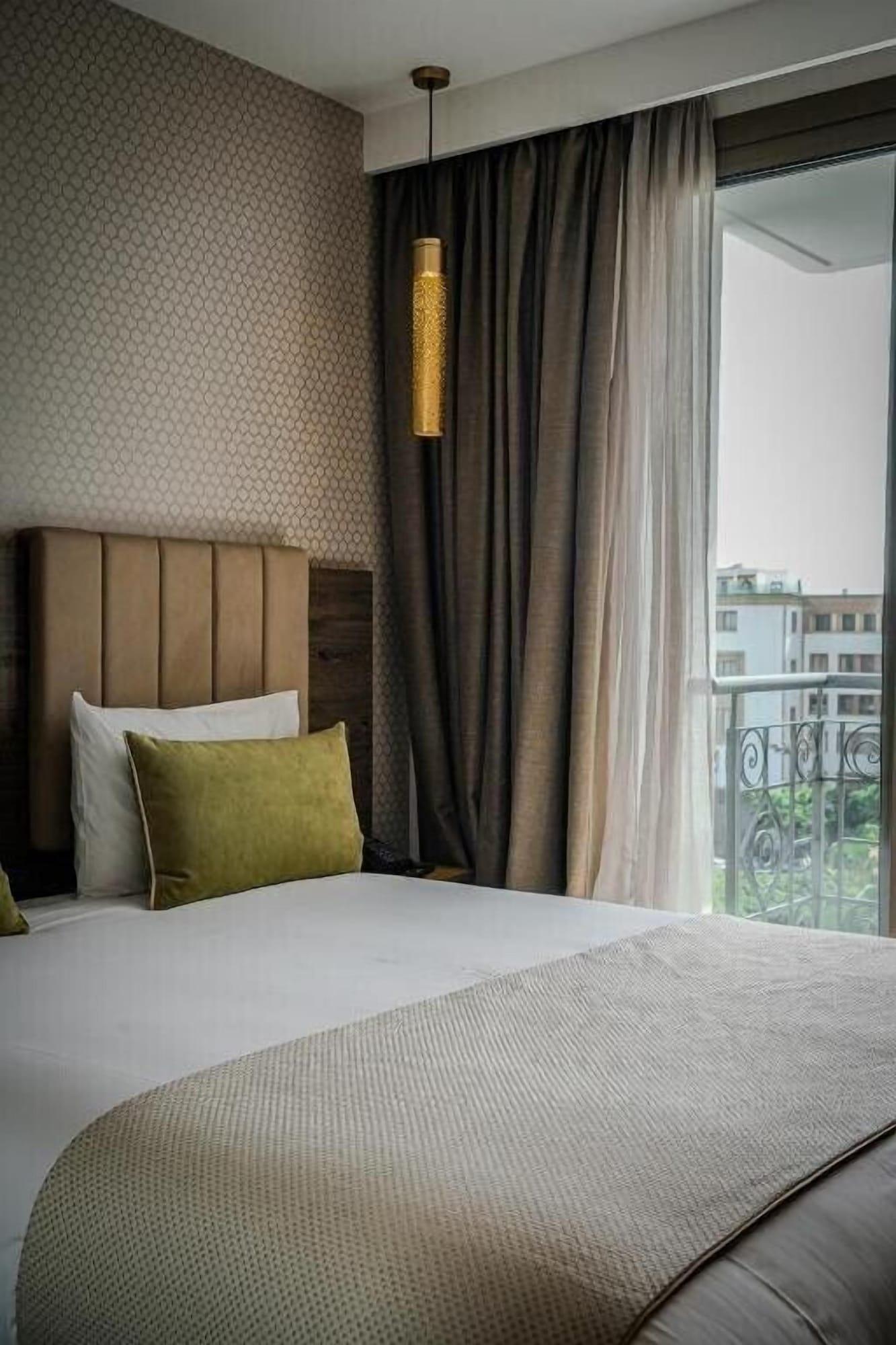 Habitación AZ Hotel Des Arts