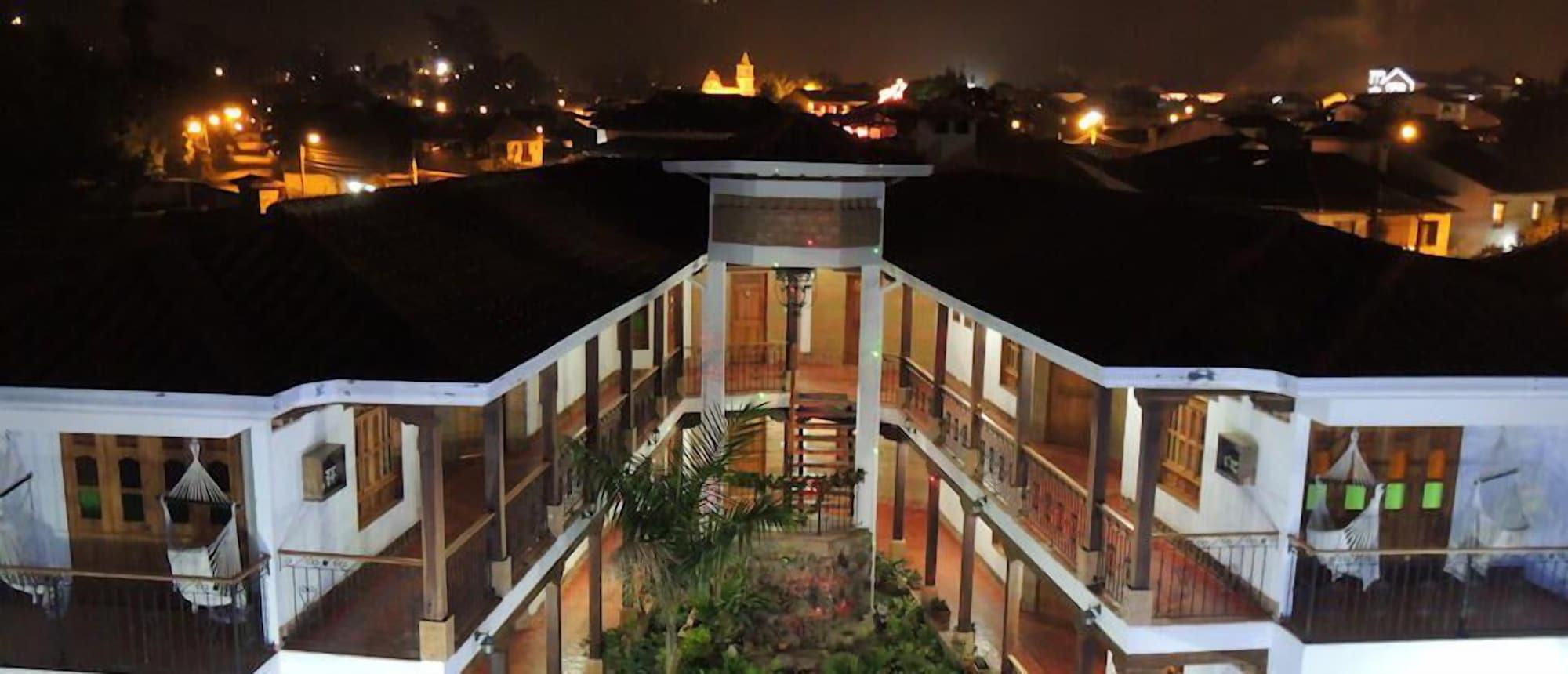 Vista Exterior Hotel Boutique Villa Roma