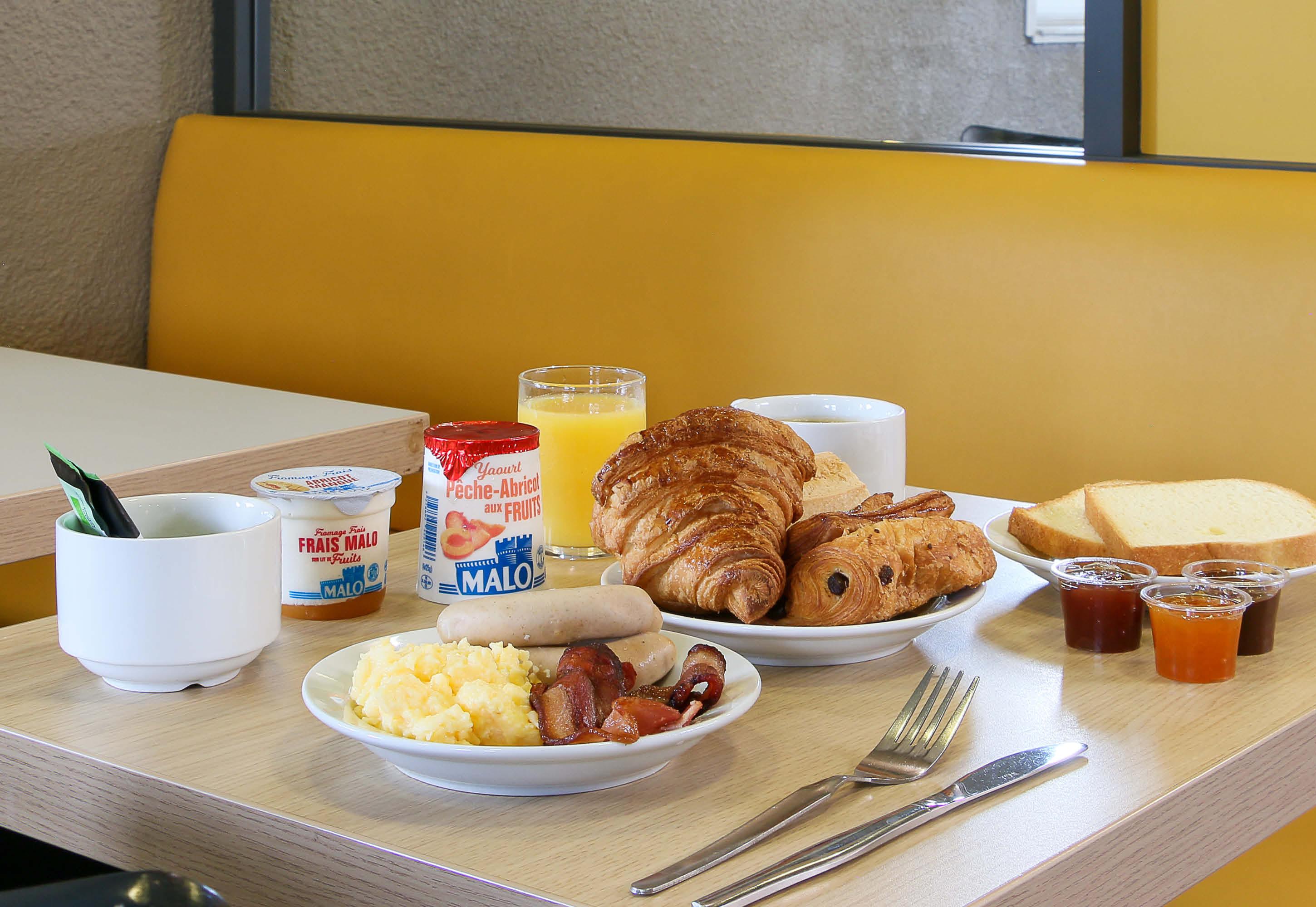 Restaurant B&B HOTEL Marseille Estaque