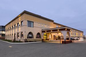 Alojamiento - Days Inn & Conference Centre by Wyndham Montreal Airport