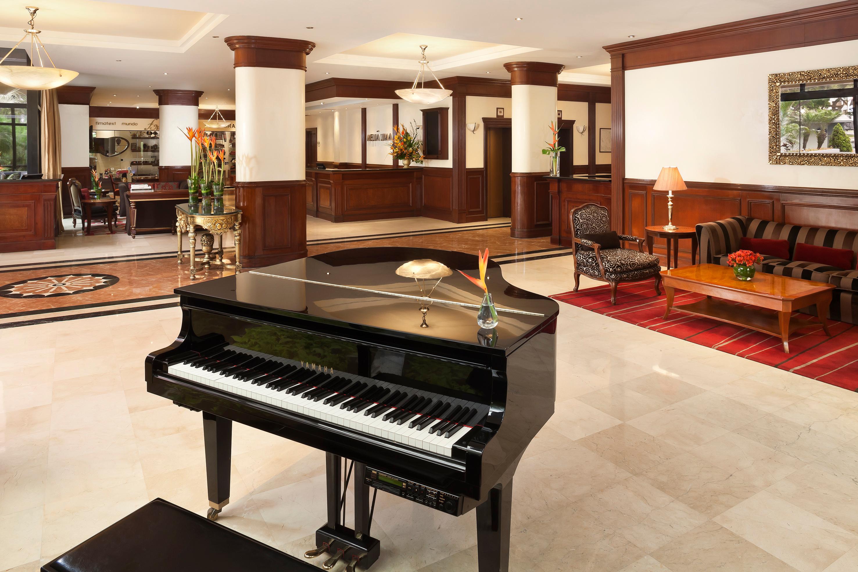 Vista Lobby Meliá Lima