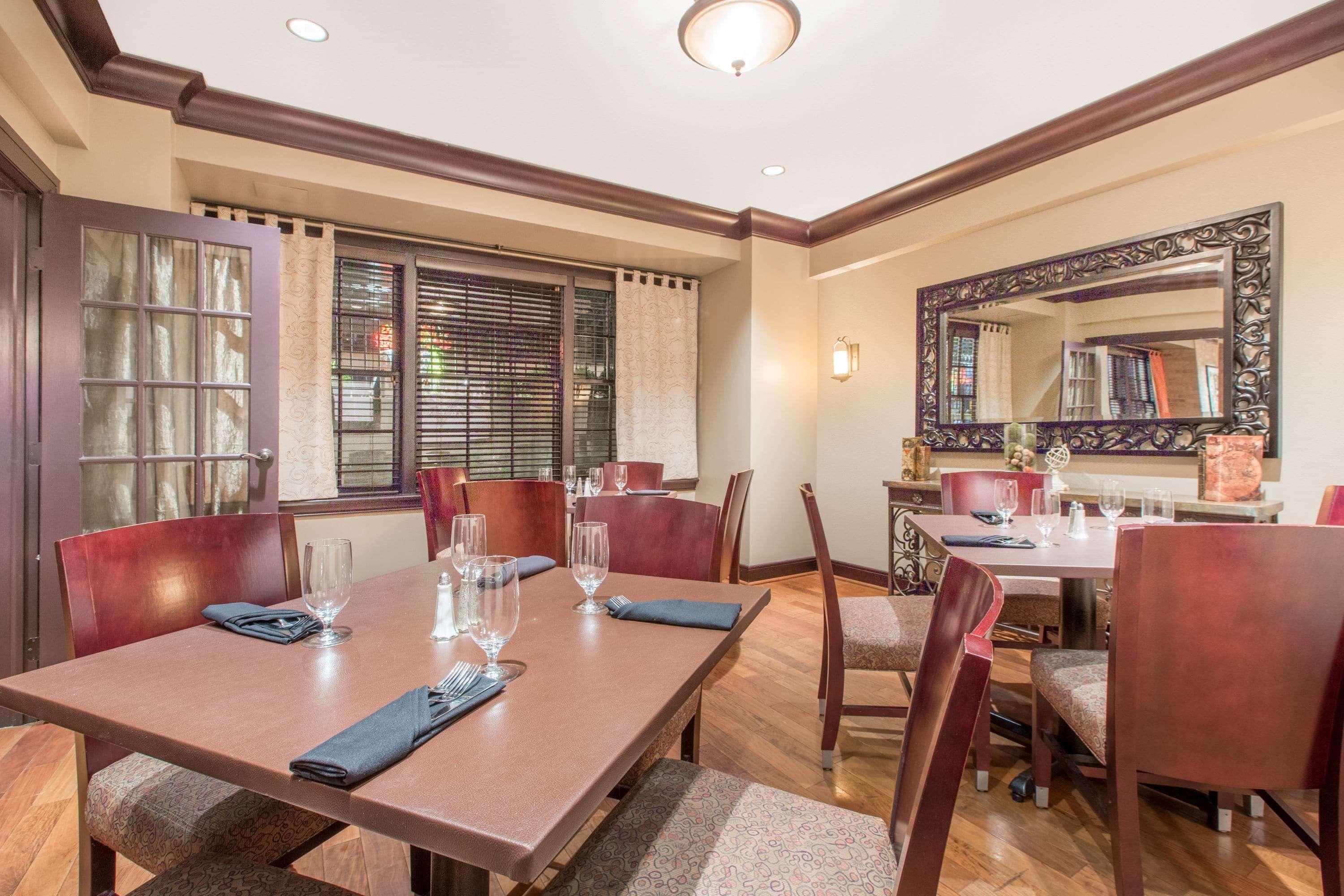 Restaurant The George Washington Hotel, A Wyndham Grand Hotel