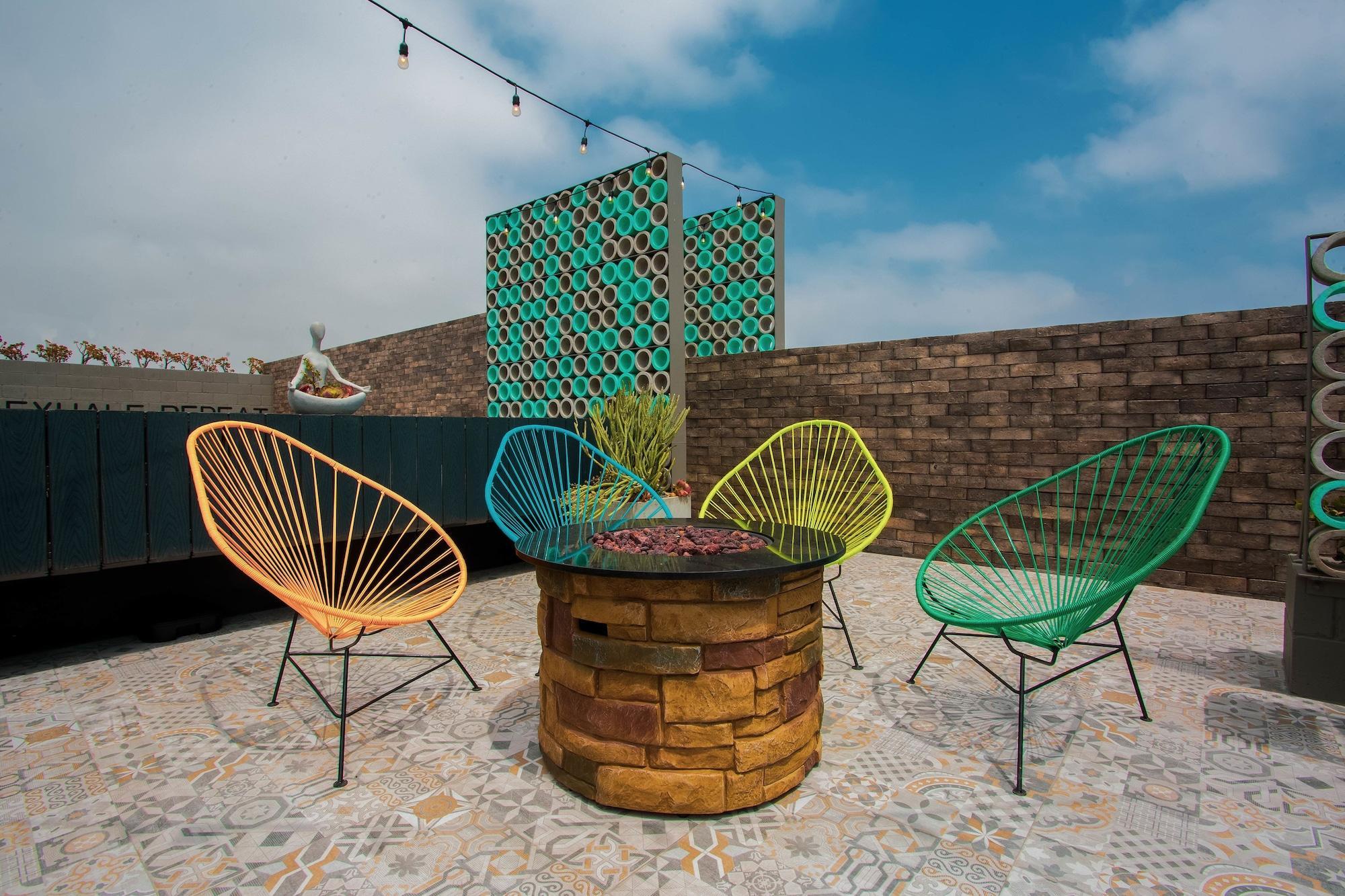 Varios Eazy Living Tijuana Centro