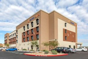 Alojamiento - Comfort Suites Scottsdale Talking Stick Entertainment District