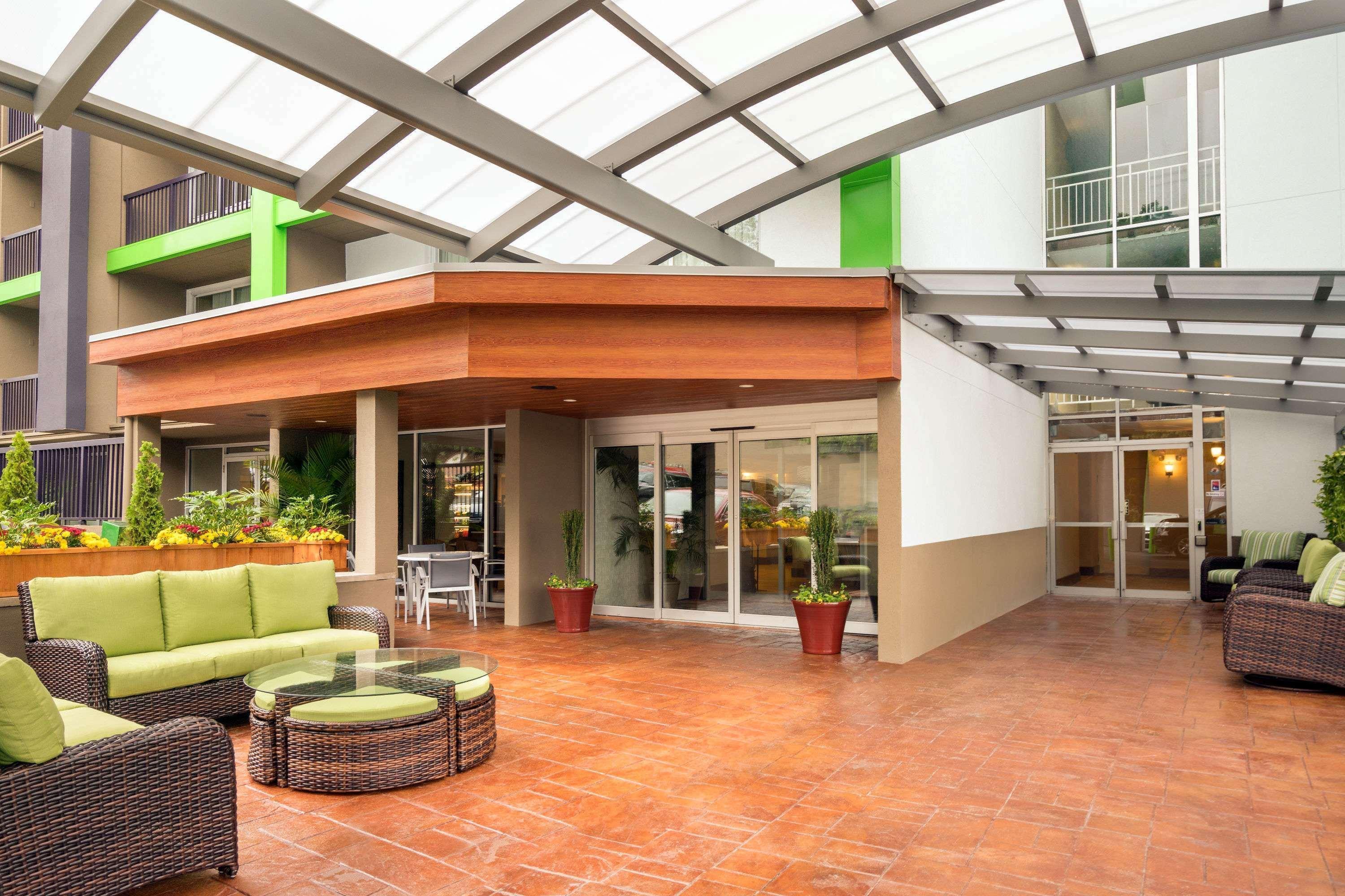 Vista Exterior Wyndham Garden Washington DC Area