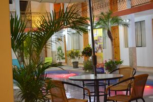 Alojamiento - Hotel Las Flores