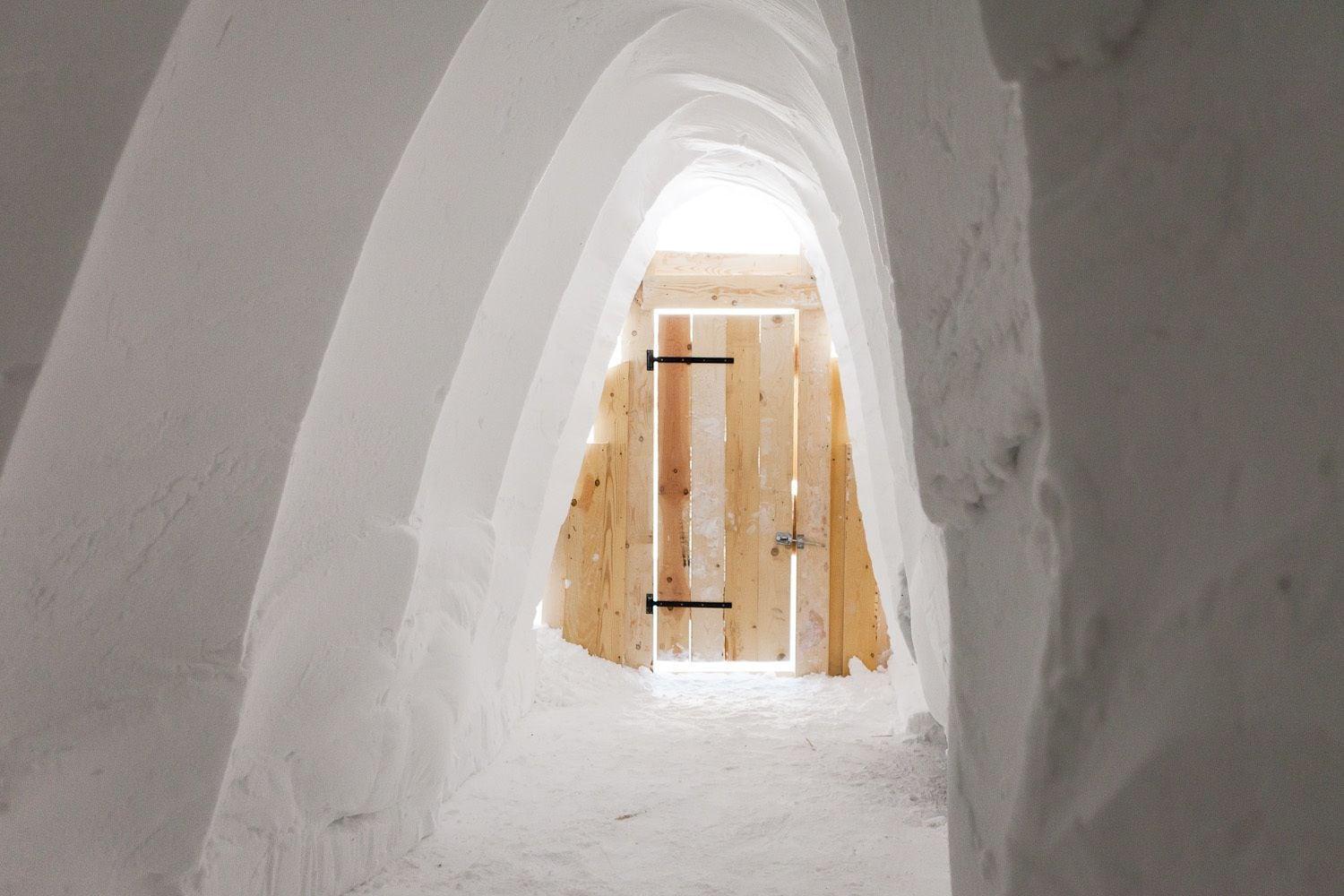 Vista Lobby Blacksheep Village Igloo Chamrousse