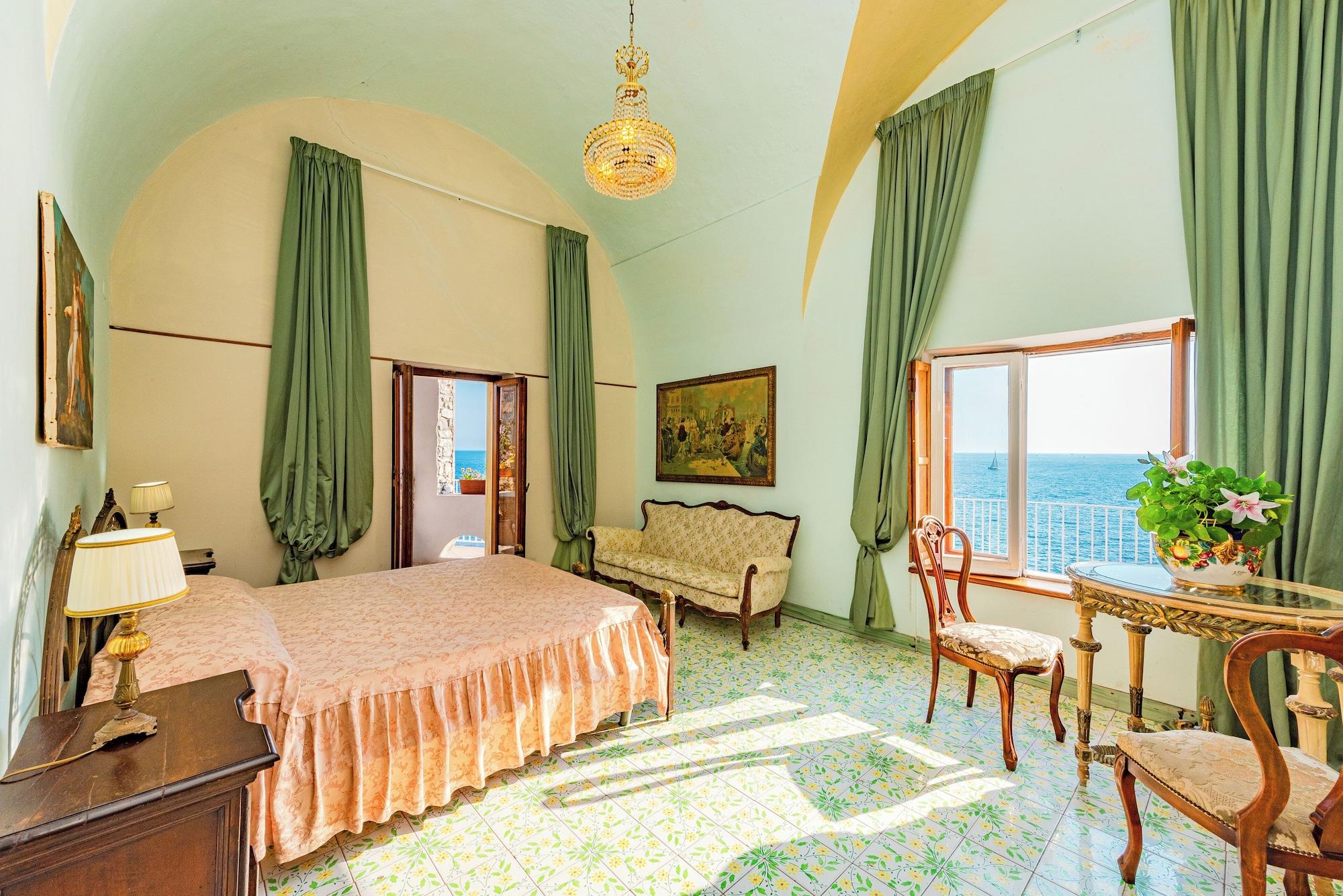 Habitación Villa Costa degli Dei