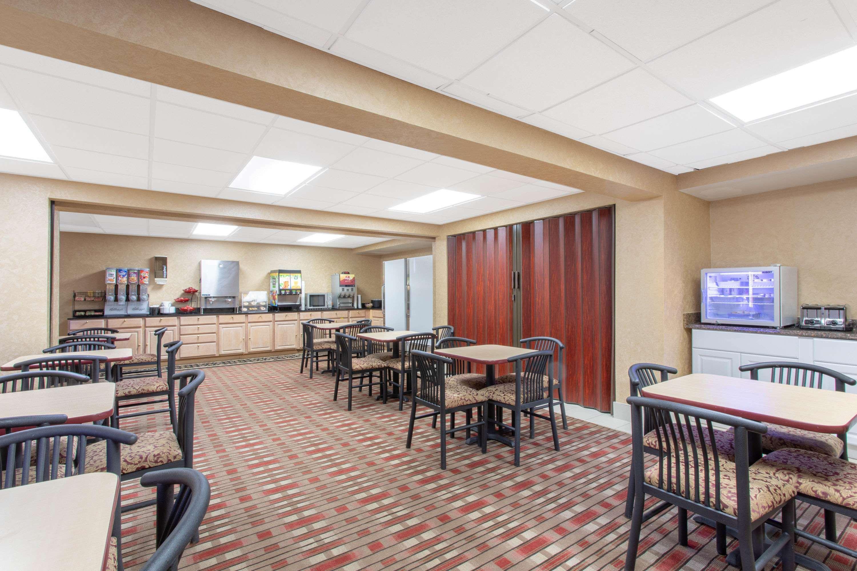 Restaurant Ramada Limited Cockeysville
