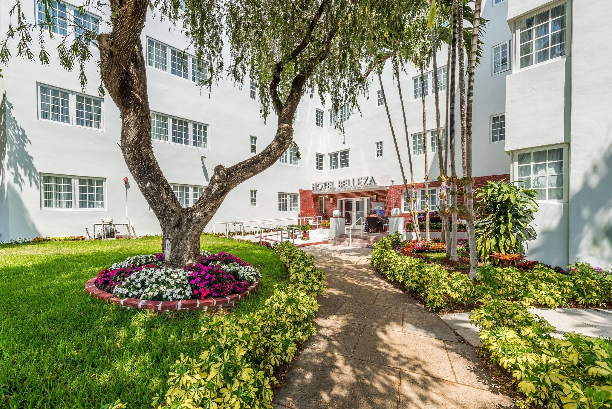 Vista Exterior Hotel Belleza