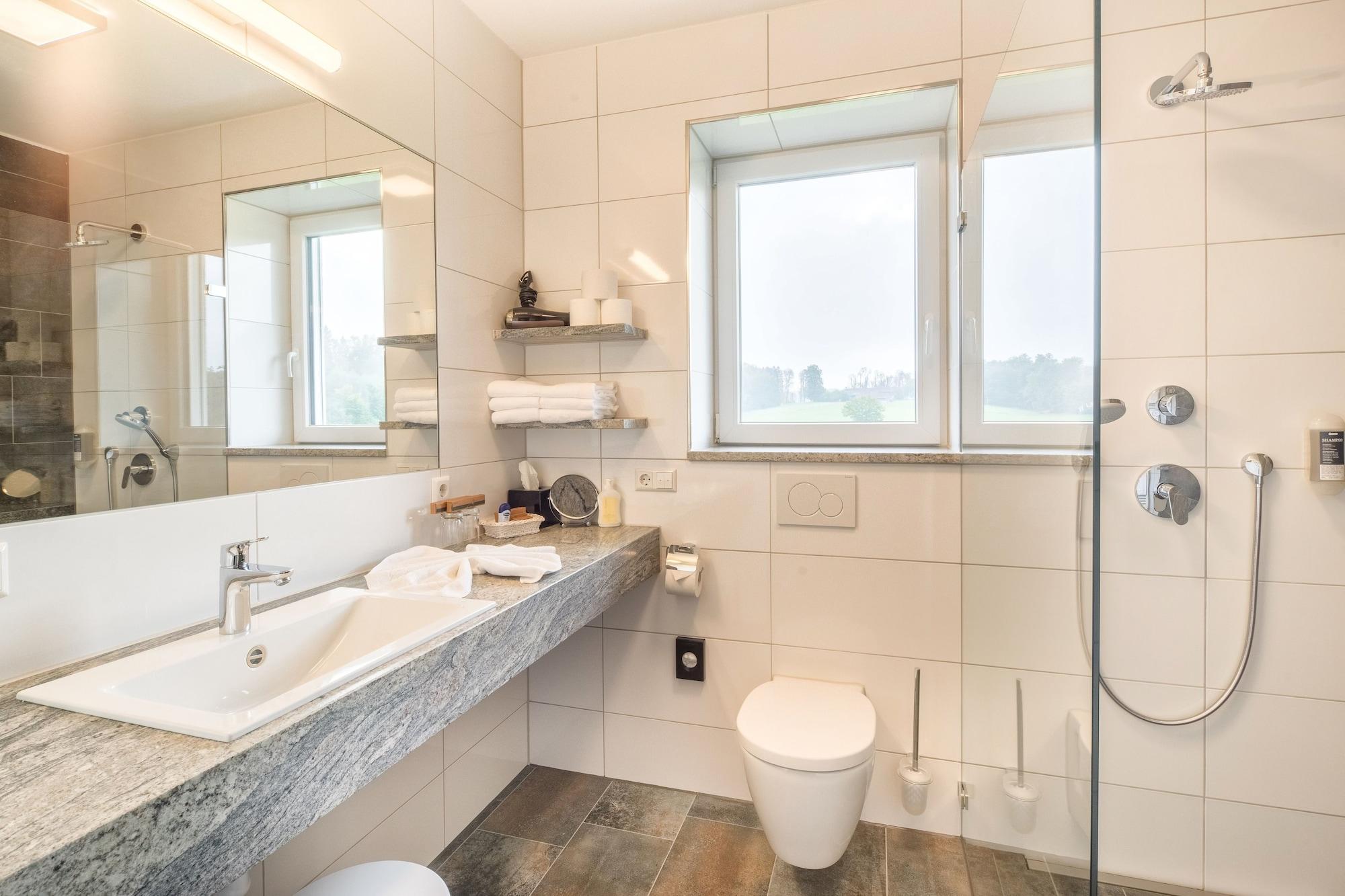 Equipamiento de Habitación Hotel Hofgut Tiergarten