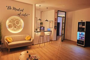 Alojamiento - Capsule Inn Madrid