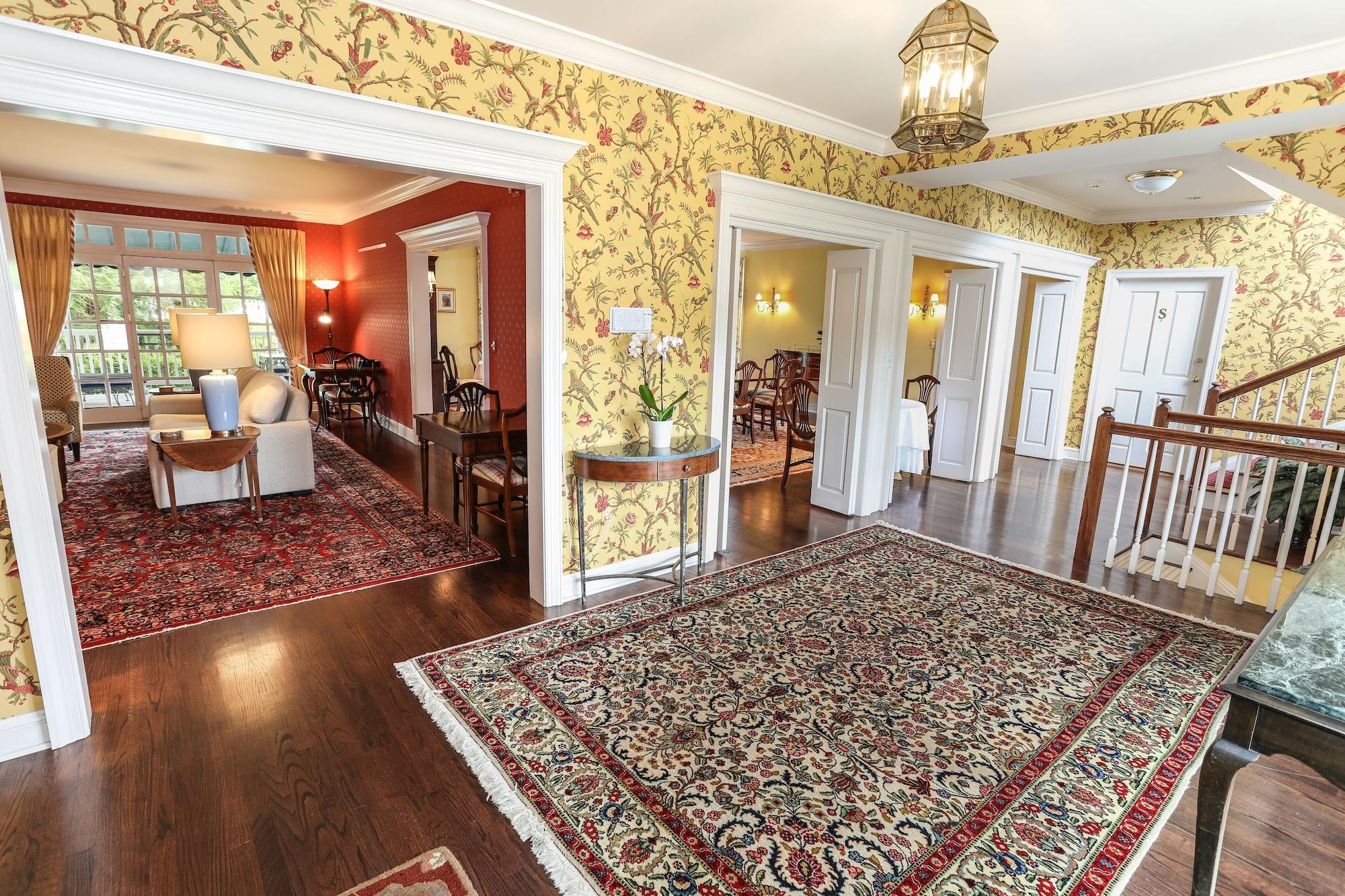 Vista Lobby Doone's Inn at Oakmont