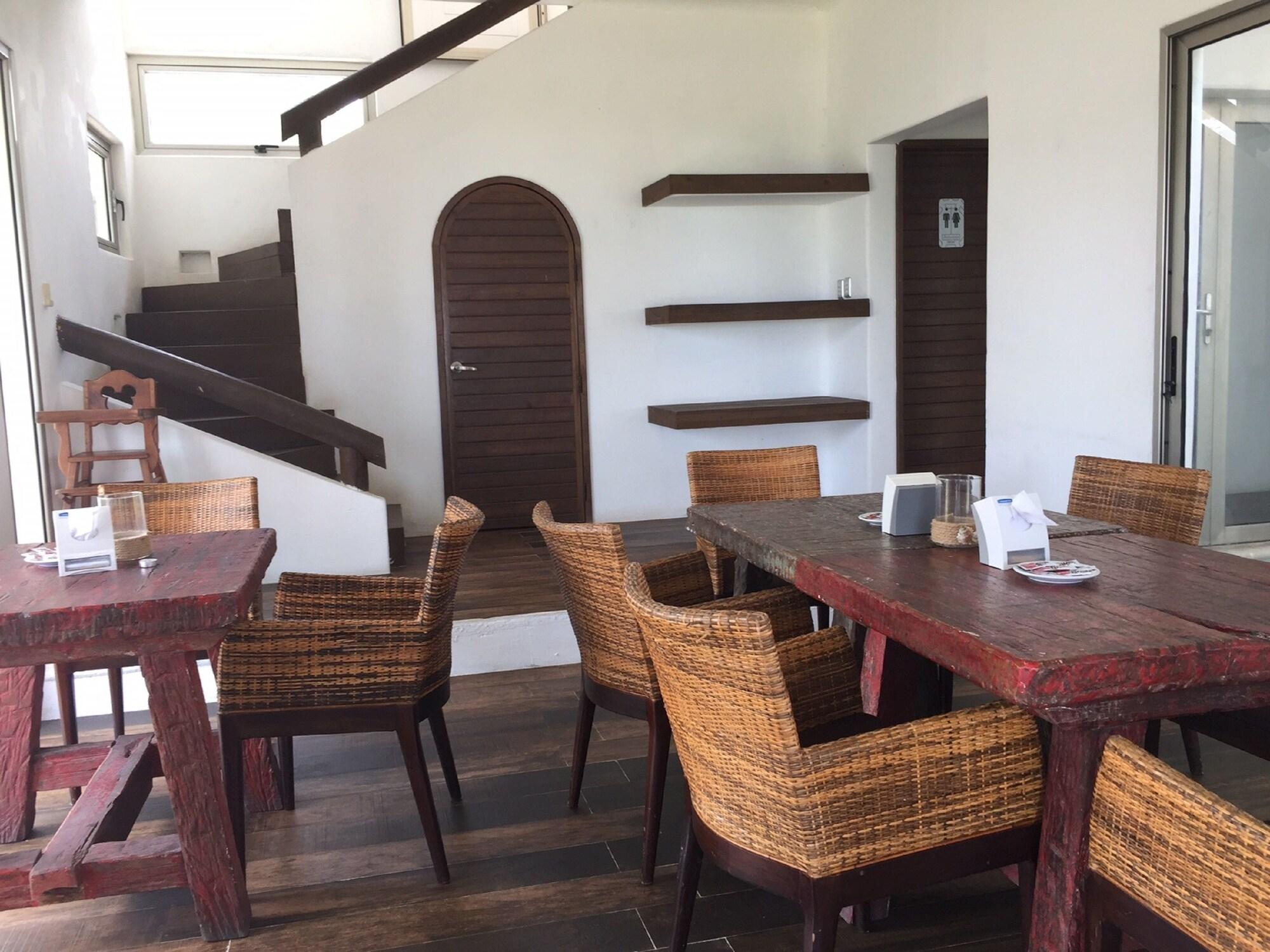 Bar/Salón Isla Parlama Boutique Hotel