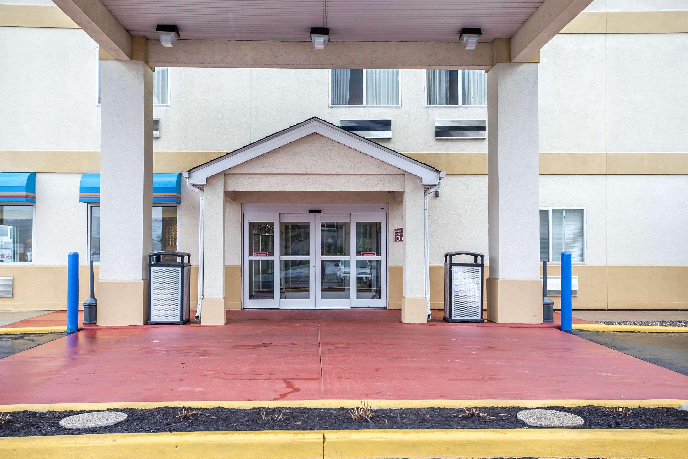 Vista Exterior Comfort Inn Schererville
