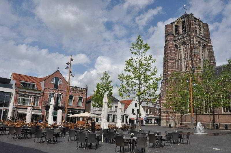 Varios Golden Tulip Oosterhout