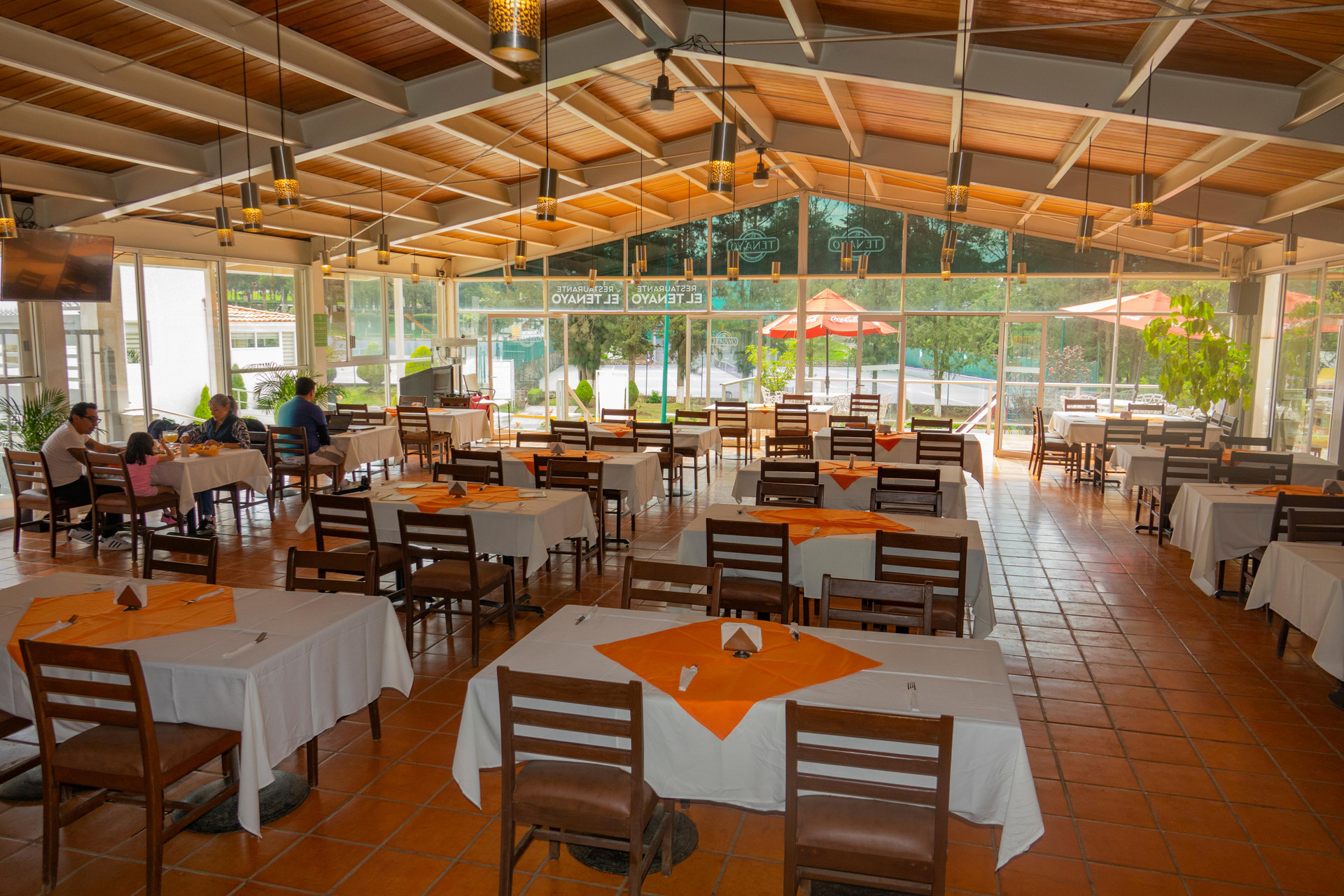 Restaurant Coral Clubes Santa María