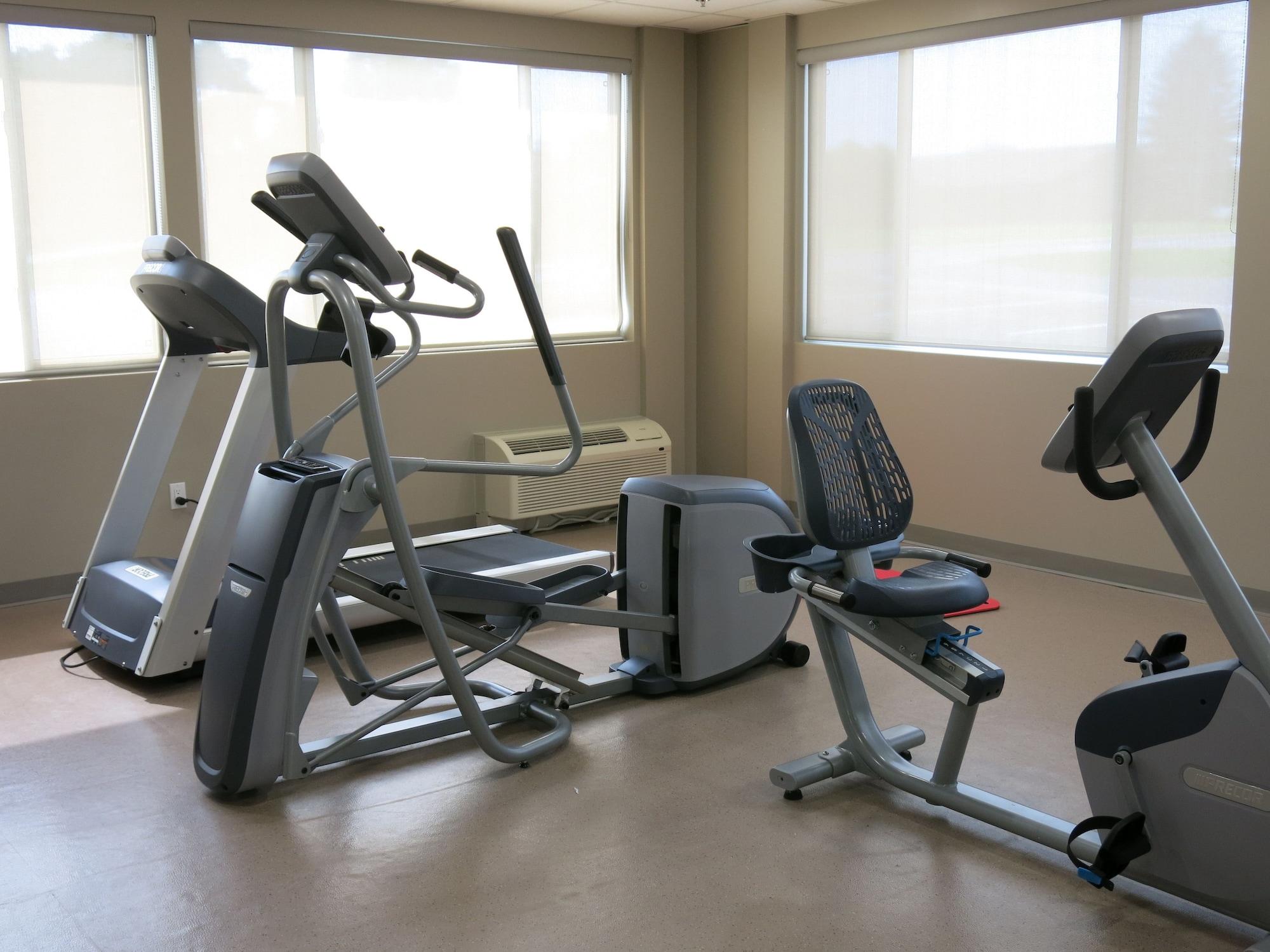Gimnasio Days Inn & Suites by Wyndham Lindsay