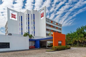 Alojamiento - Ibis Manaus Distrito Industrial