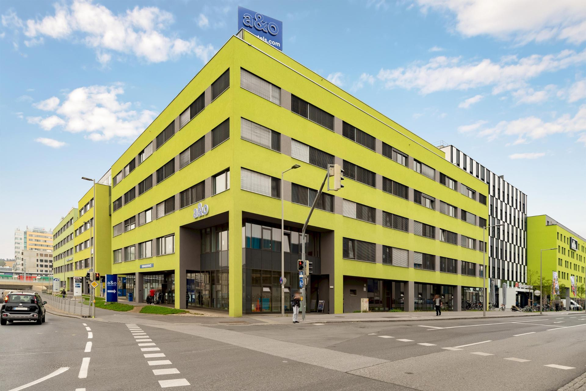 Vista Exterior a&o Graz Hauptbahnhof - Hostel