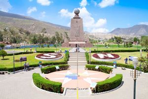 Actividad - Excursión a la Auténtica Mitad del Mundo