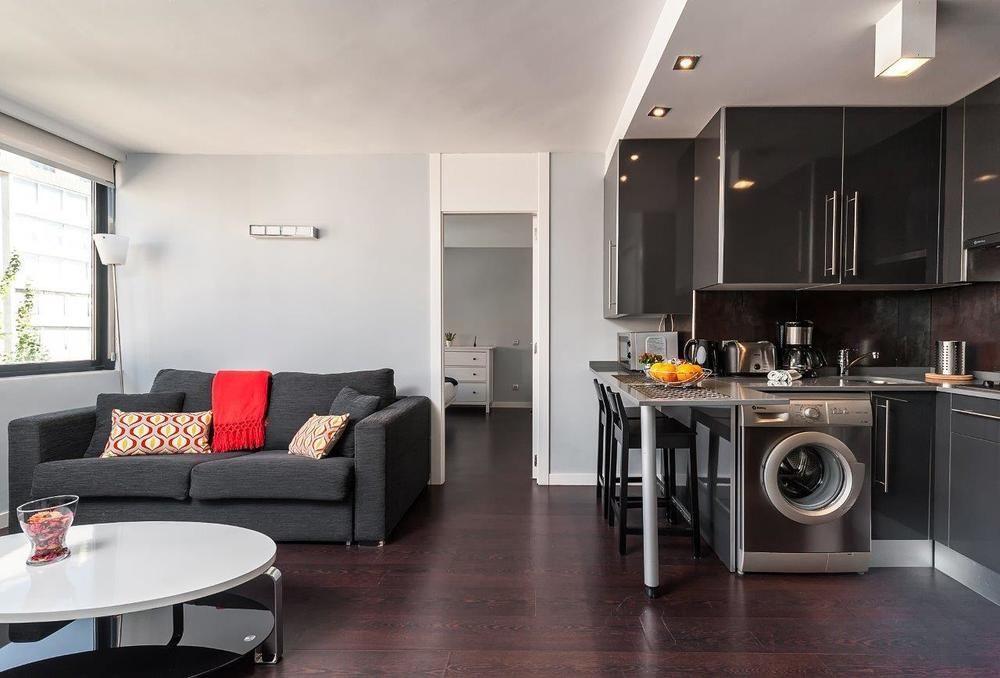 Varios Roomspace Plaza Castilla Apartments
