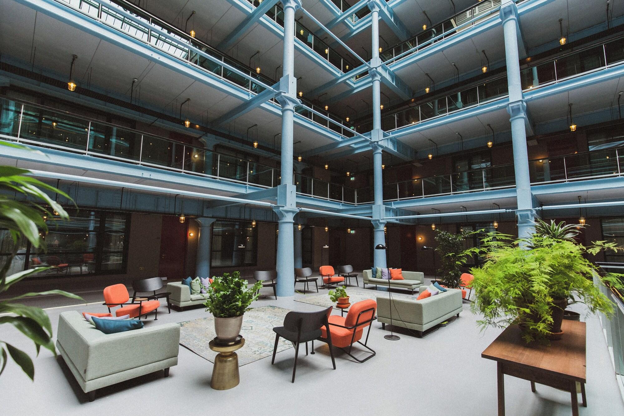 Vista Lobby Native Manchester