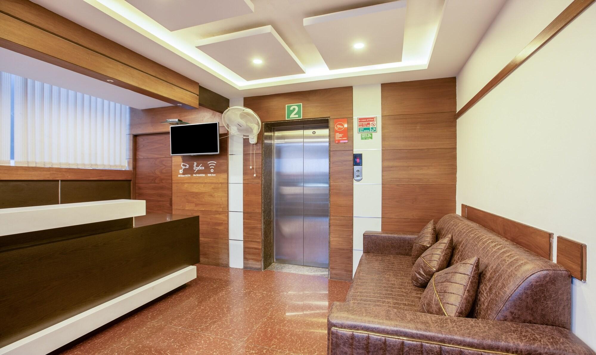 Vista Lobby Treebo New Plus Point