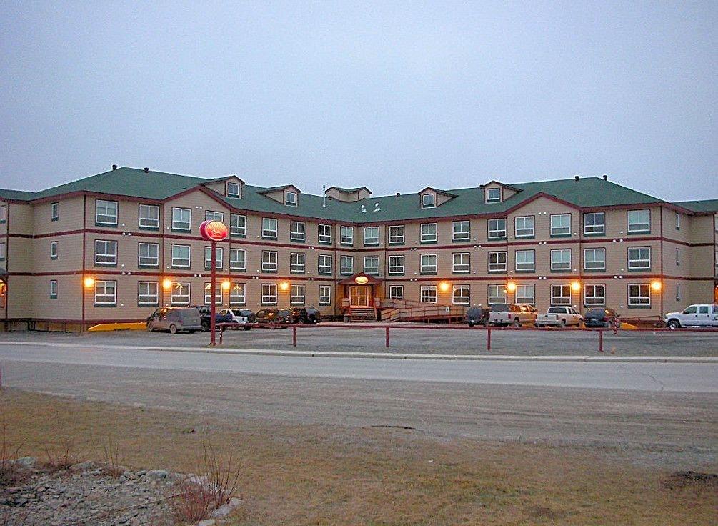 Varios Inuvik Capital Suites