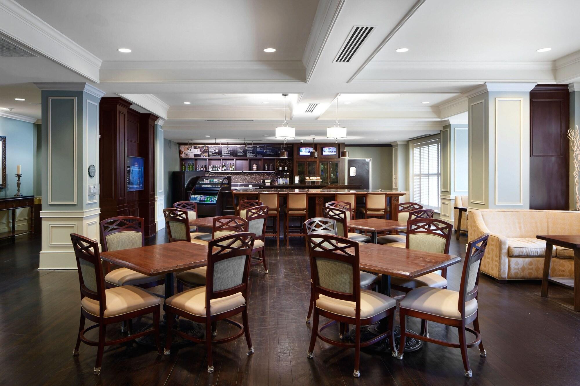 Restaurant Courtyard by Marriott Charleston Mount Pleasant