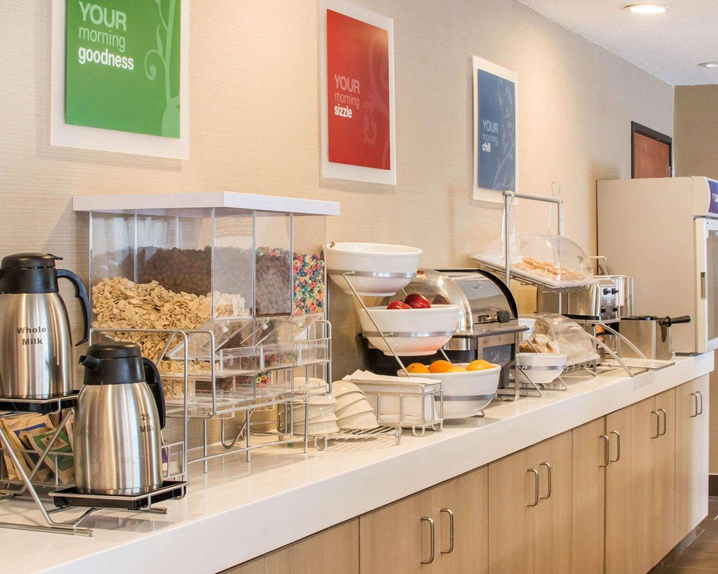 Restaurant Comfort Inn Mayfield Heights Cleveland East
