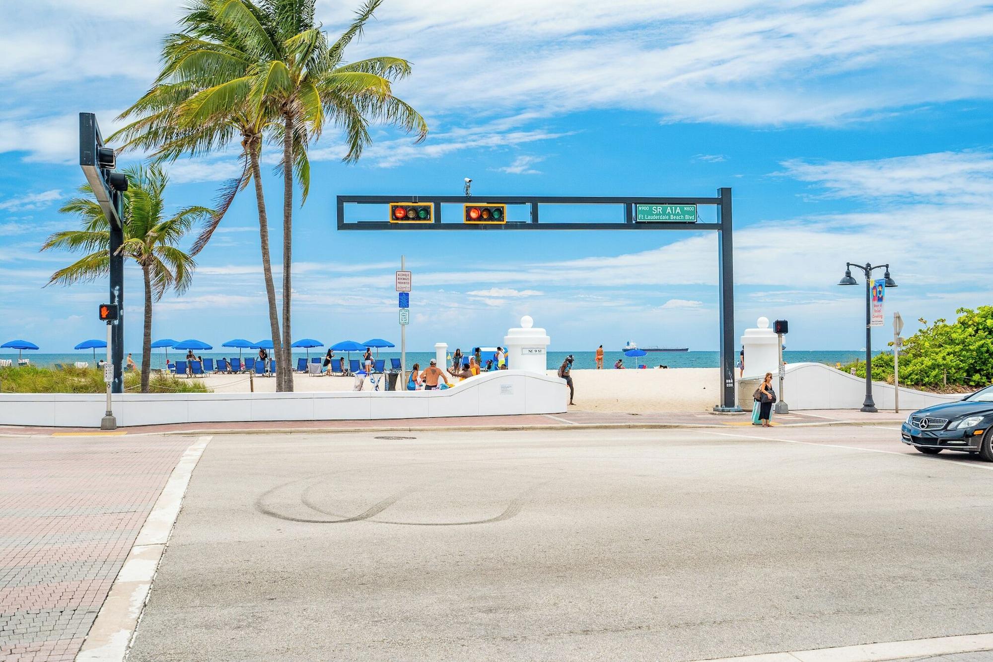 Varios BeachSide 9th Residences