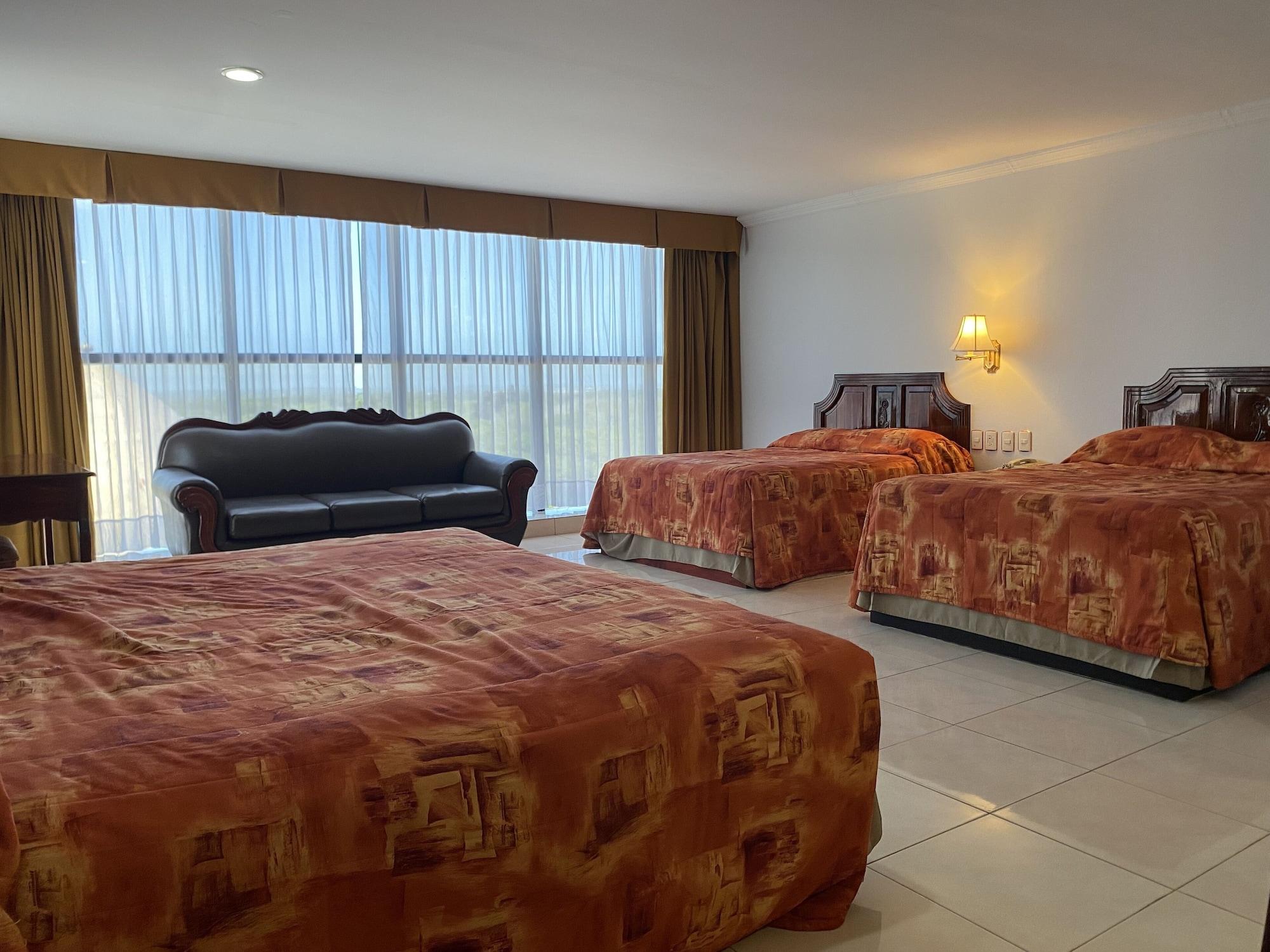 Habitación Grand Royal Tampico