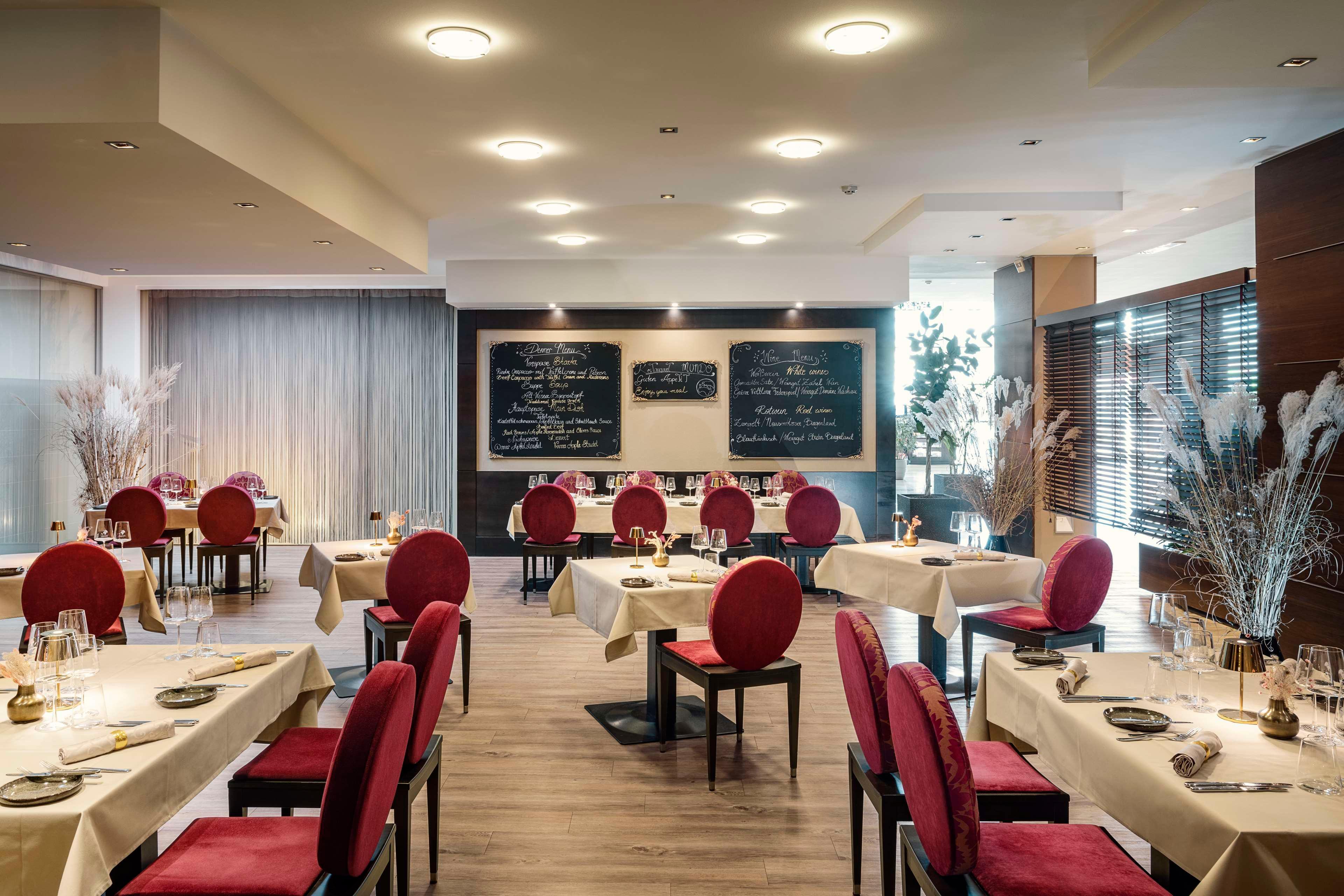 Restaurant NH Vienna Airport Conference Center