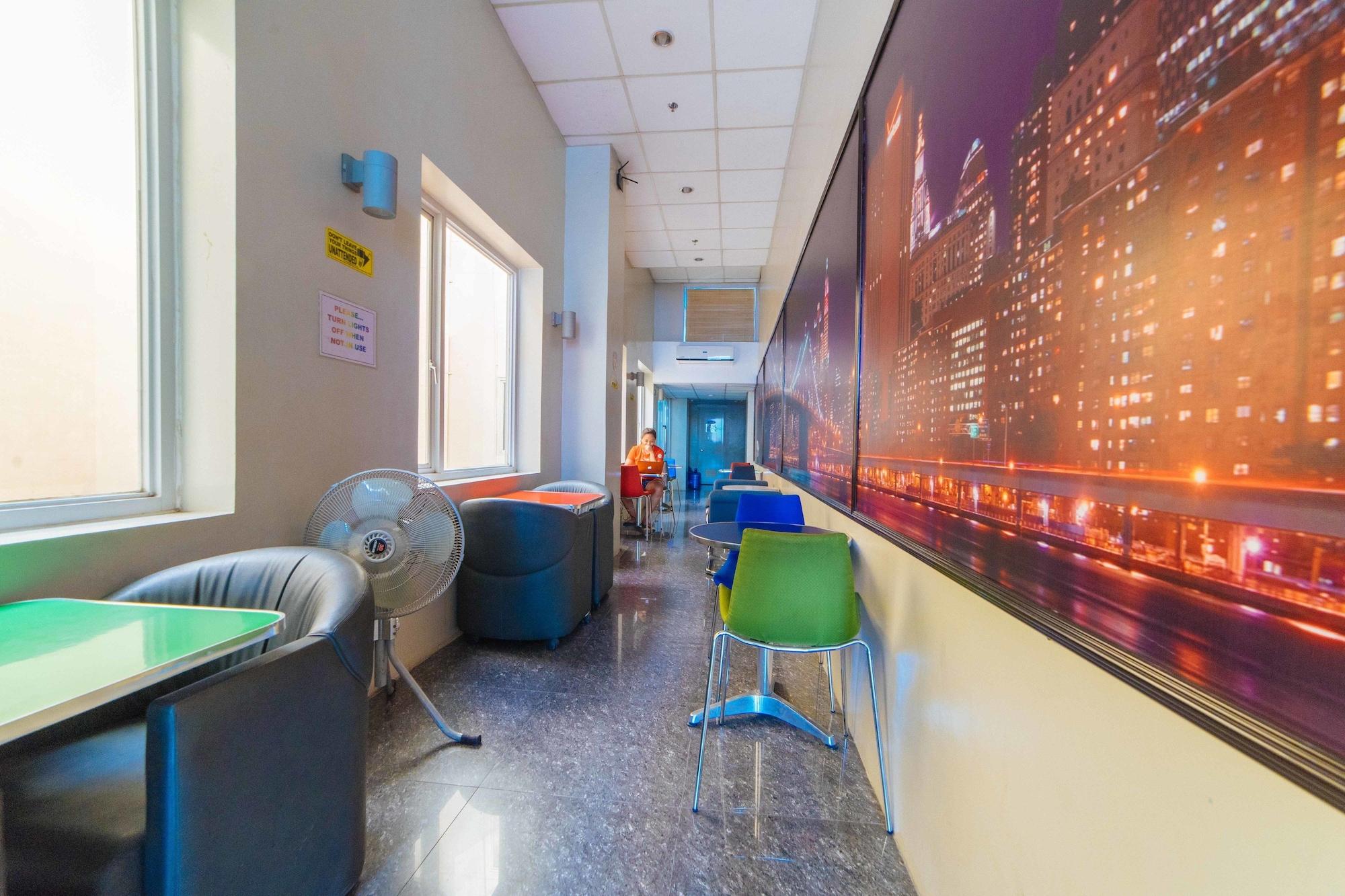 Vista Lobby RedDoorz Plus @ Roxas Street Davao