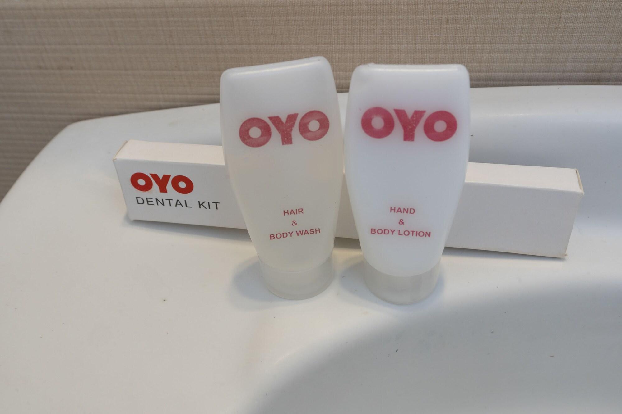 Equipamiento de Habitación OYO 636 Apartmen Kak Okoh