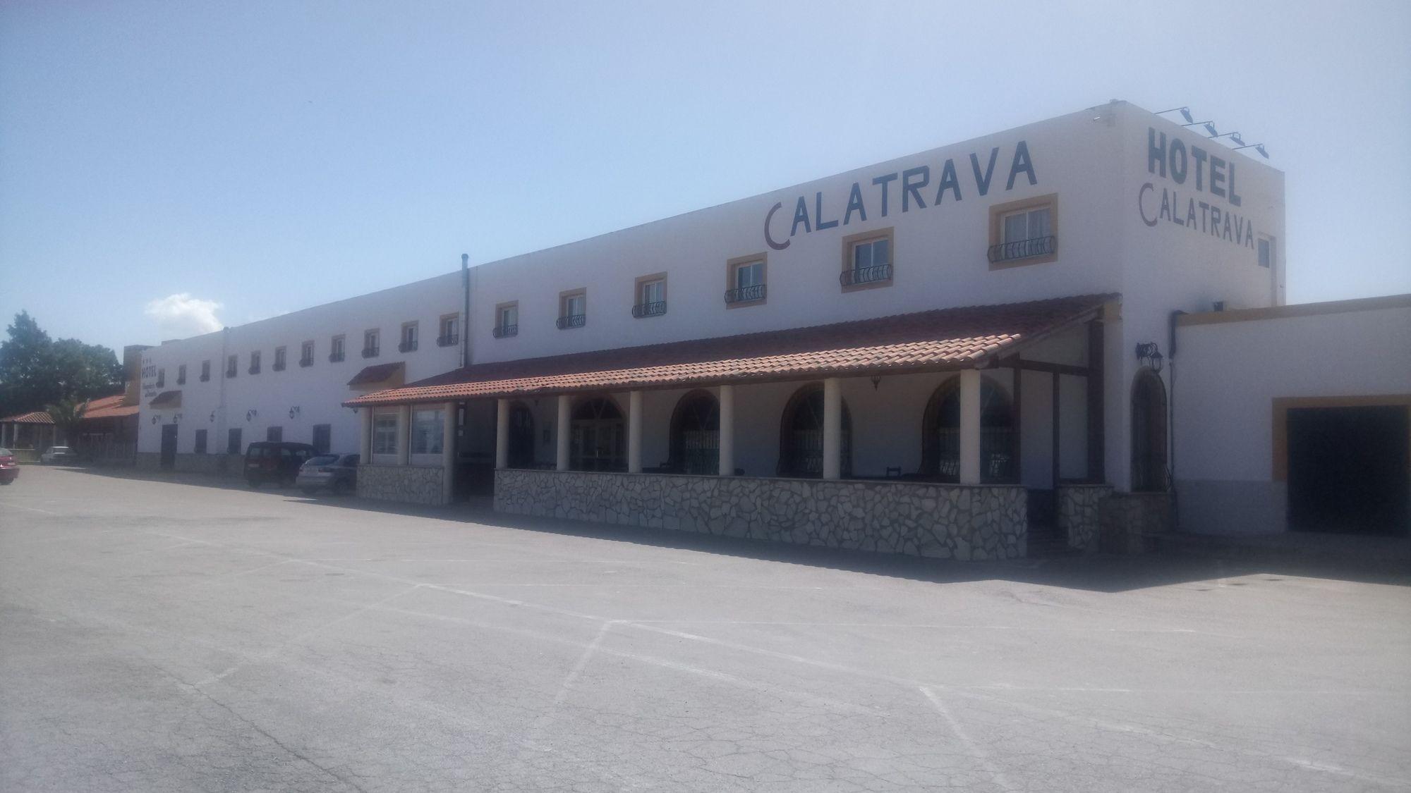 Varios Pension Calatrava