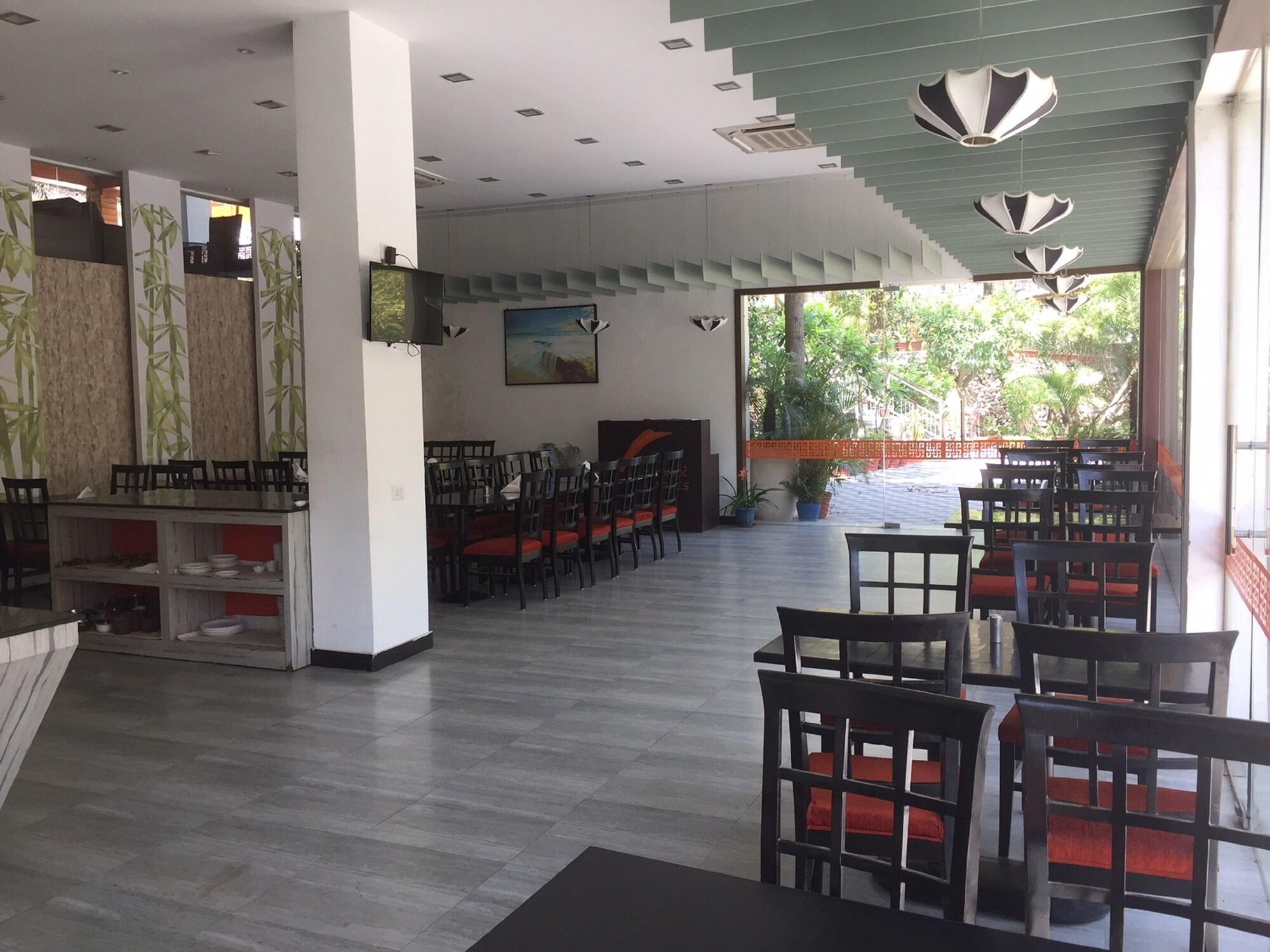 Restaurant Namami Ganges Resort