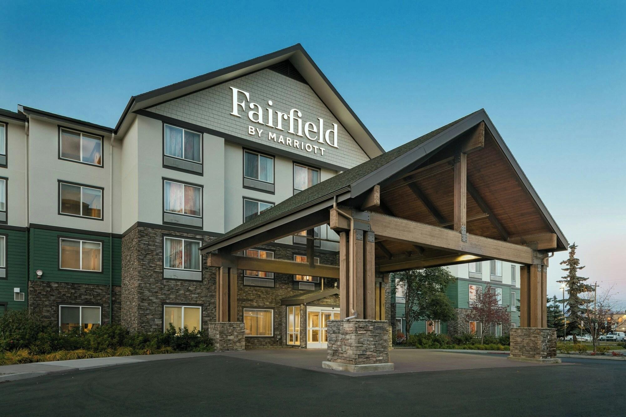 Vista Exterior Fairfield Inn and Suites by Marriott Anchorage