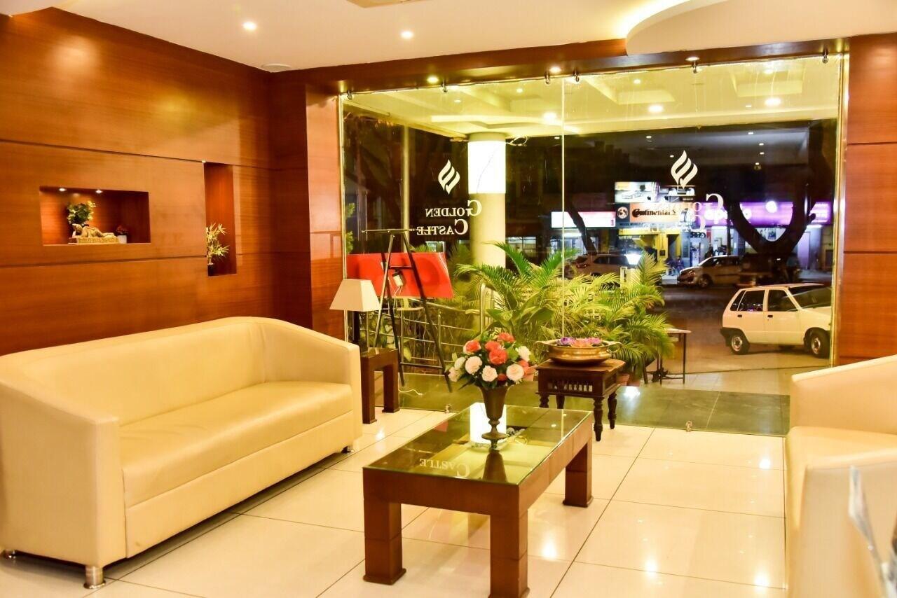 Varios Hotel Golden Castle