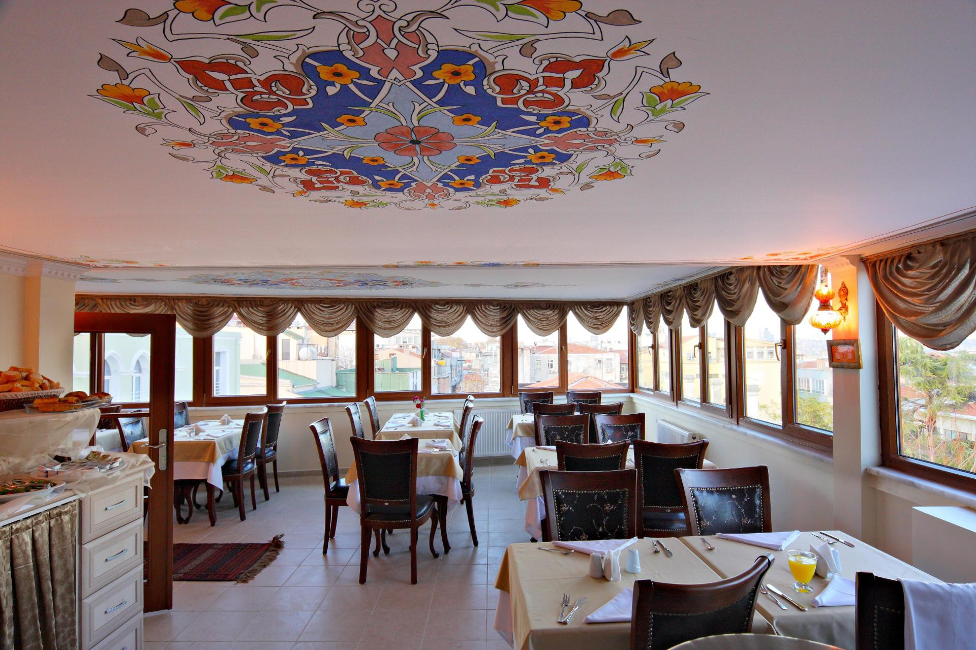 Varios Aldem Hotel