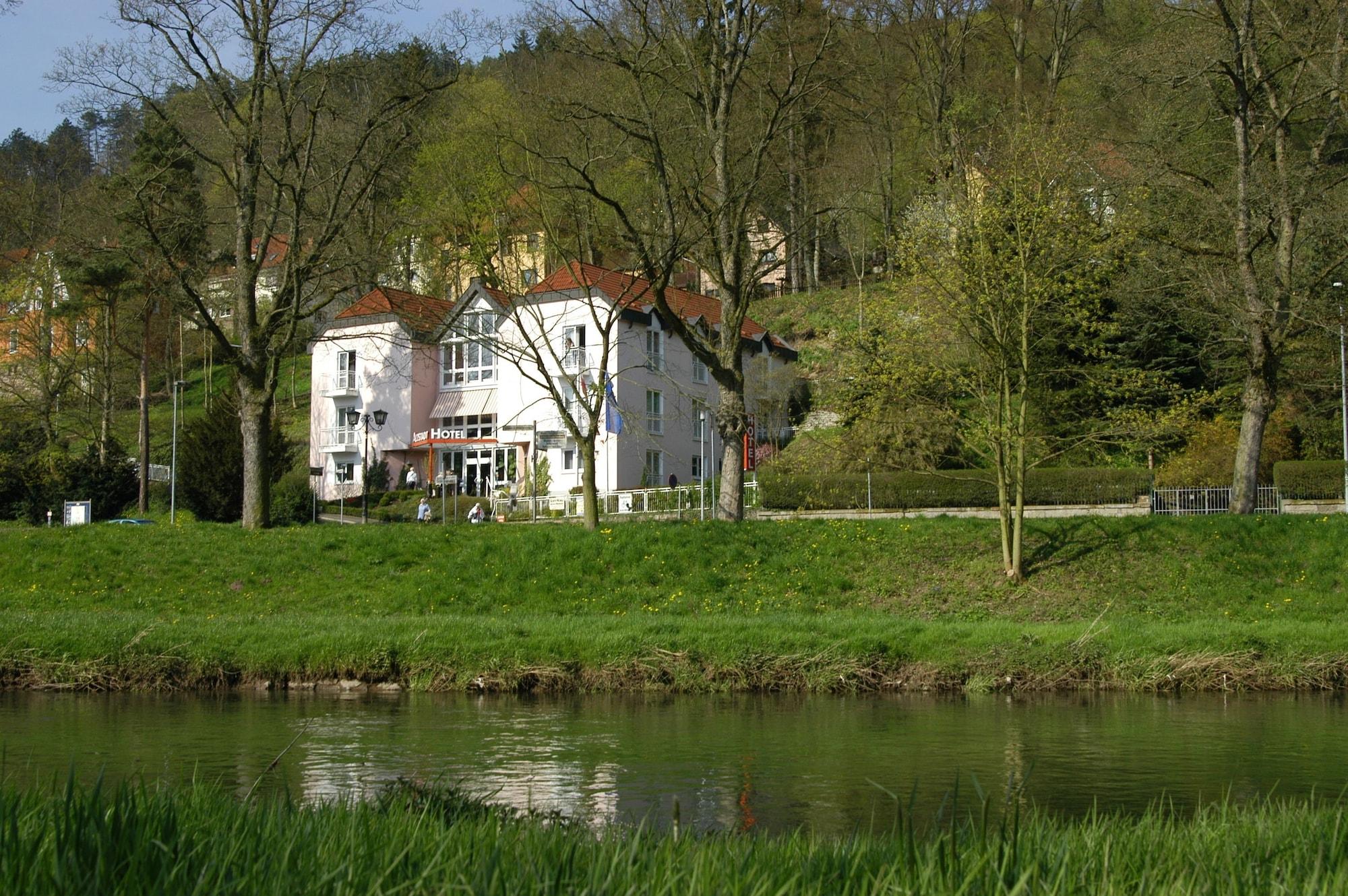 Vista Exterior Altstadthotel An Der Werra