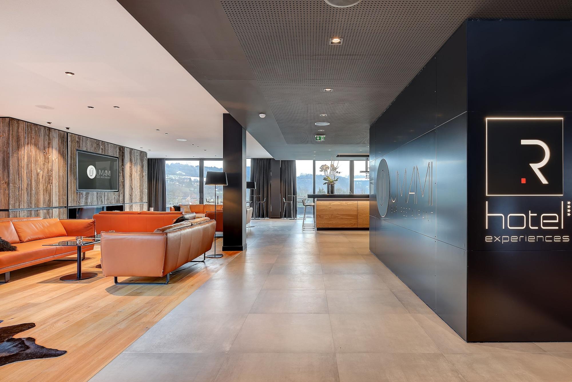 Vista Lobby R hotel experiences