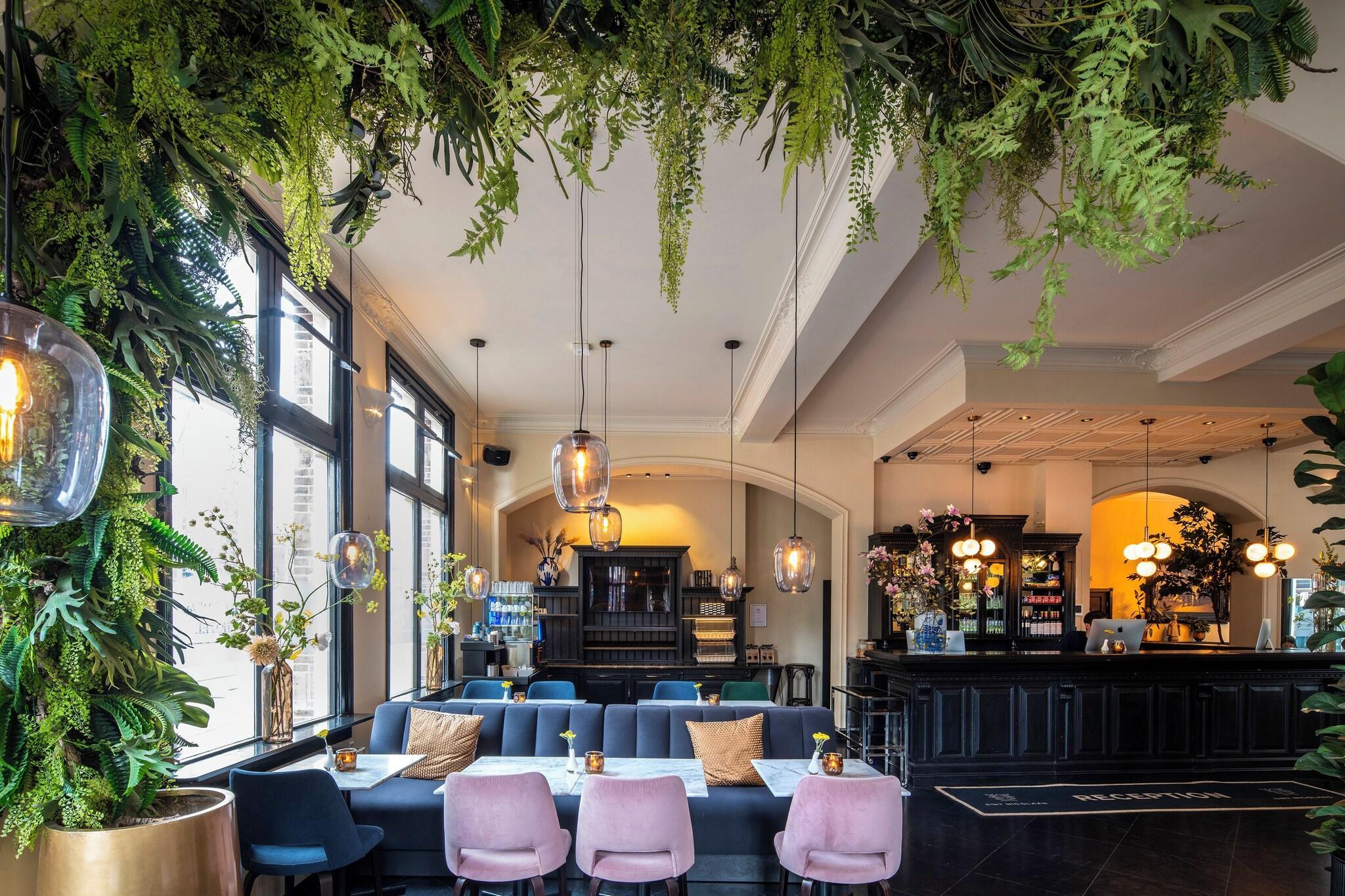 Vista Lobby Hotel Sint Nicolaas